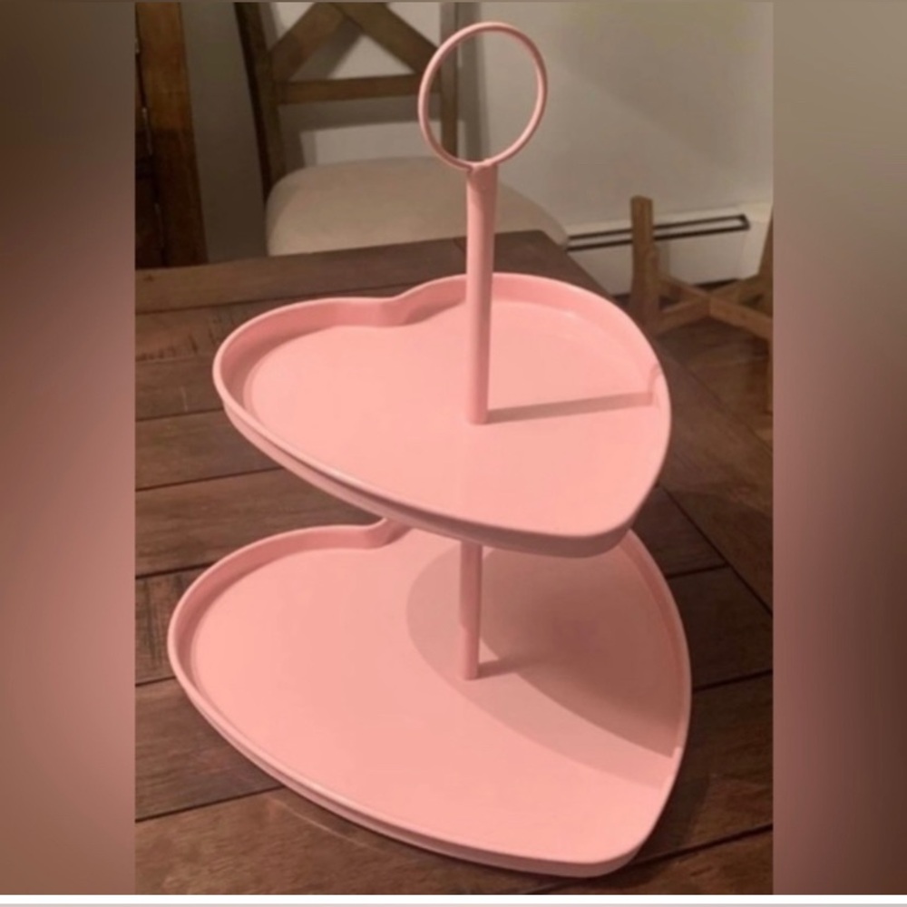 Heart-Shaped Tiered Tray